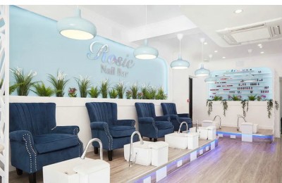 Alibaba Nail salon furniture manicure sofa station pedicure chair spa foot massage benches