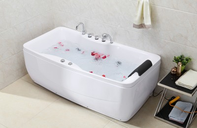Bathroom Luxury Whirlpool Bathtubs And Hand Shower With LED Light Hydro Whirlpool Massage