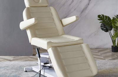 Advantages of Investing in High-Quality Salon Couches